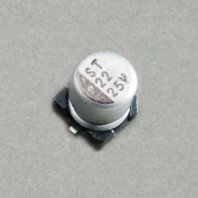 Chip aluminum electrolytic capacitor